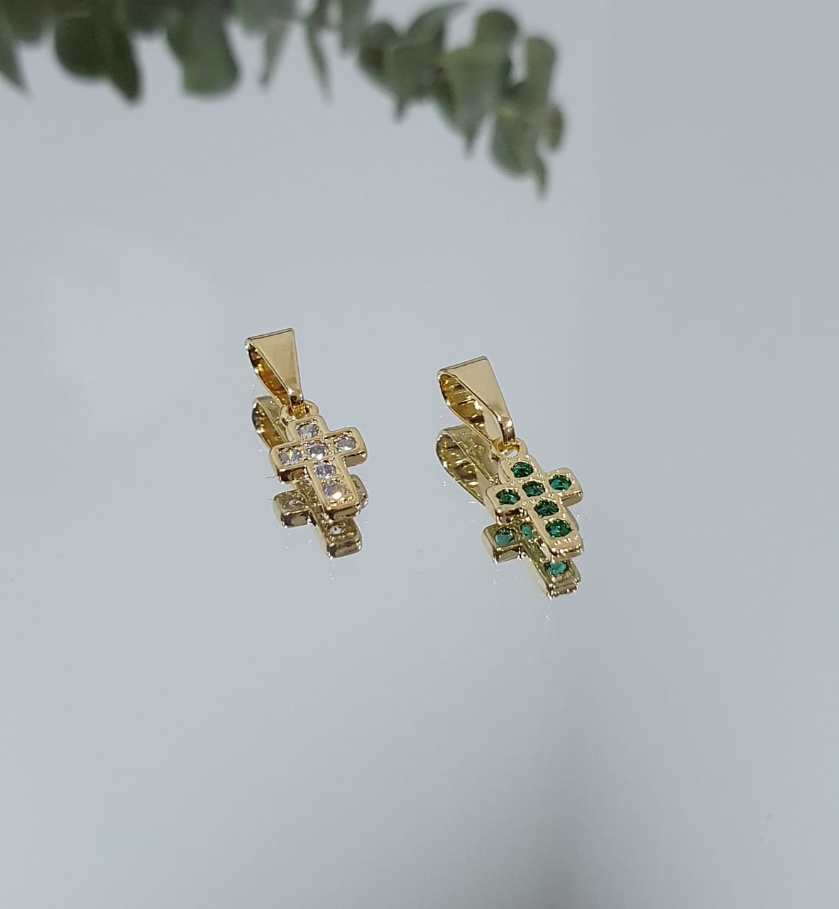 Dije Mini Cruz Con Circonias Cristal