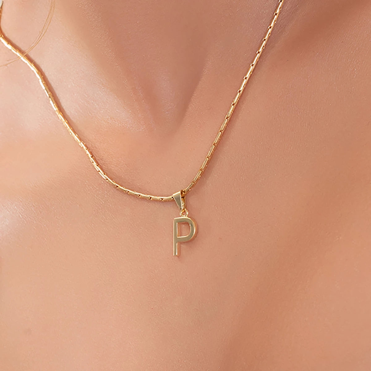 Dije Letras P