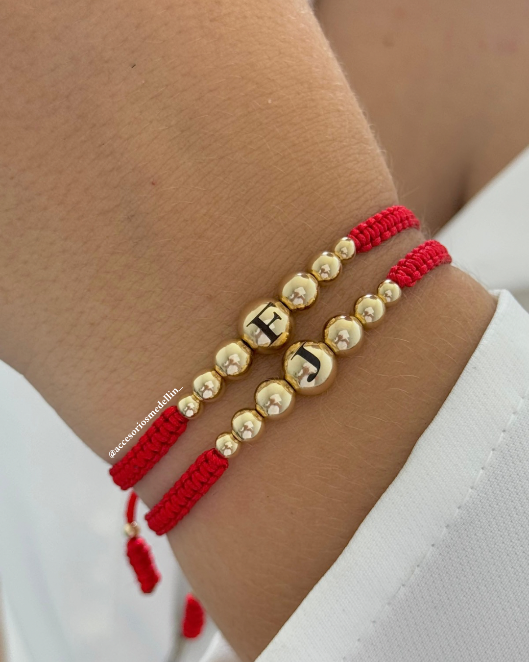 Combo x2 Pulseras + Inicial balin 6mm