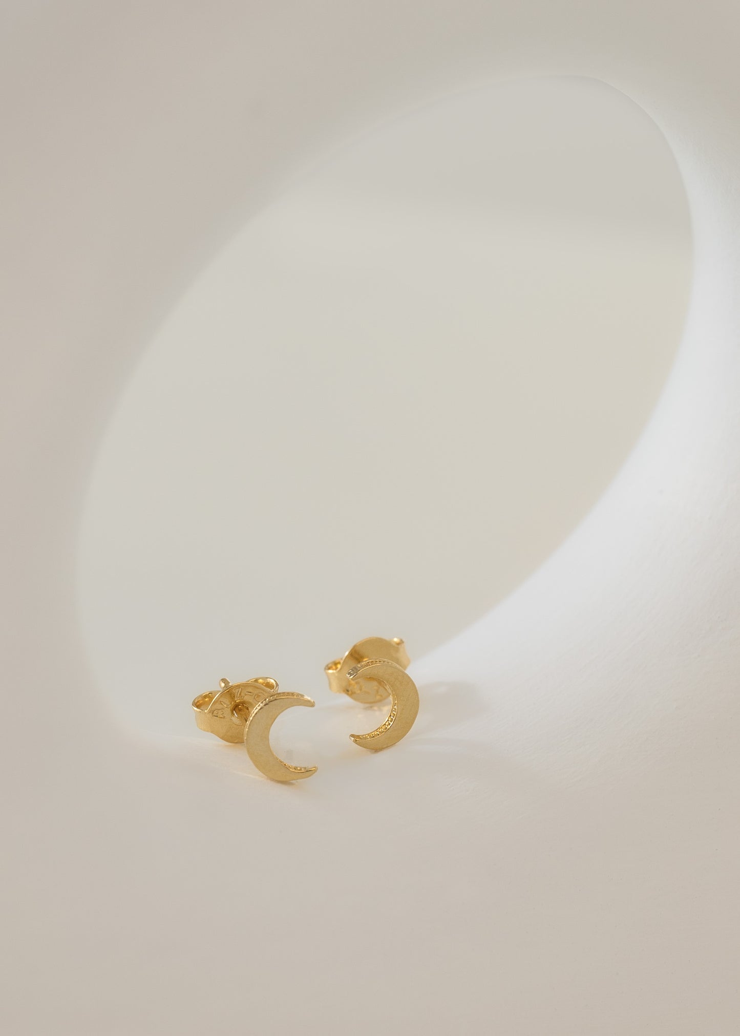 Arete Media Luna