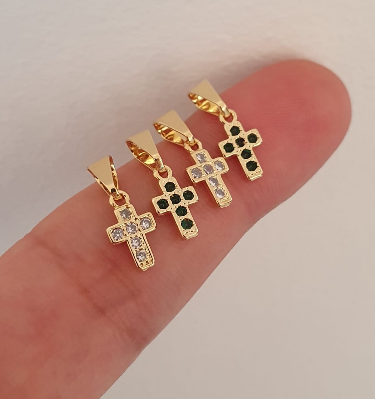 Dije Mini Cruz Con Circonias Cristal