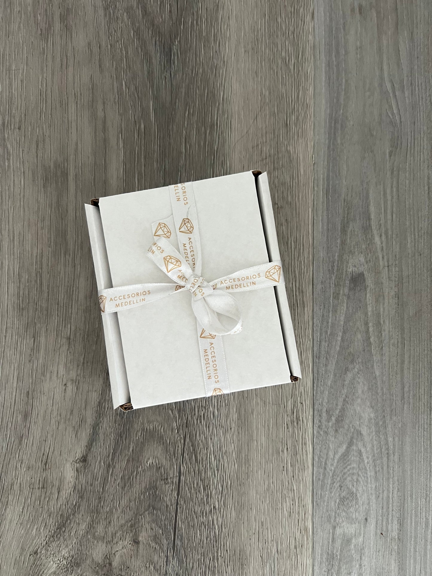 PREVENTA AGUINALDO SECRETO 🎁✨🤫 X12 ACCESORIOS